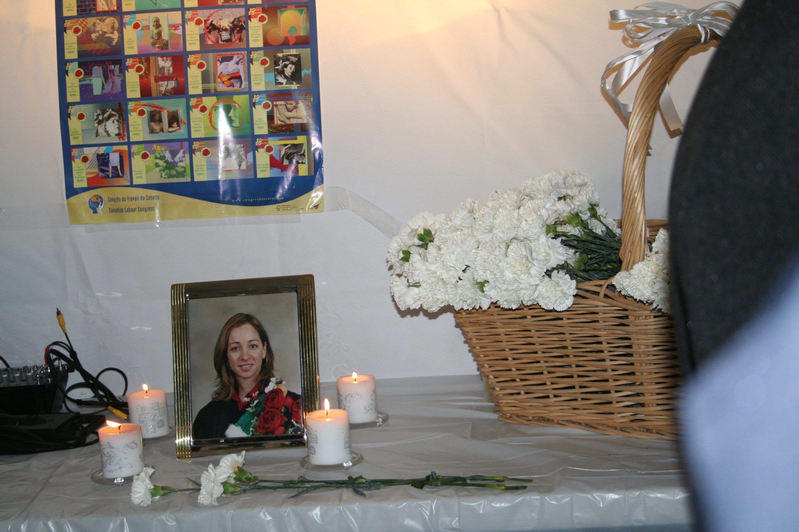 10 photos prises lors de la vigile en mémoire de Natasha Cournoyer